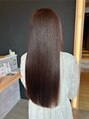 カミケンガレリア(kamiken. galleria)&nbsp;ヘアエステで頭皮から毛先までうる艶スタイル。[ヘッドスパ]