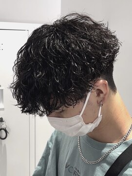 ラヴィズムバイフィフス(LUVISM by fifth) 波巻きツイストスパイラル波打ちパーマフェザーパーマ/新潟