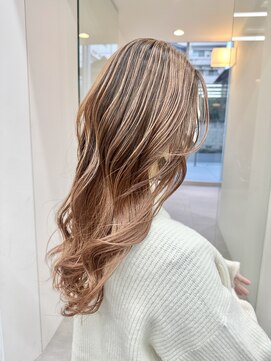 カケル(×.) バレイヤージュ/ピンクベージュ/コントラストカラー