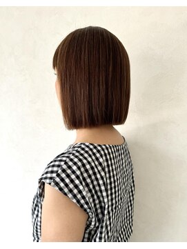 ヘアアンドメイク エジェリ(hair&make egerie) お手入れ簡単！ベージュカラー・フラットボブ