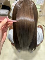 アズール 草加(azule) 髪質改善カラー ブラウン ツヤ髪スタイル