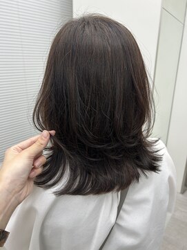 ビューナゴヤ 名駅(VIEW NAGOYA) レイヤーカット/くびれヘア/外ハネレイヤー/前髪カット