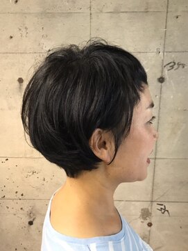 オッソ(OSSO) マッシュウルフショートボブ_ワンサイドショート