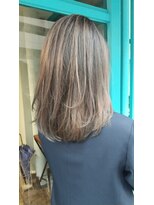 ヘアーメイクオズ(hair make O/S)&nbsp;担当 照井 ハイライトグラデーション/ ベージュ