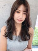 20・30代で可愛い大人の韓国風ヘアシースルー前髪