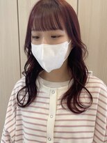 ラ ファブリック 草加(LA FABRIQUE)&nbsp;レッドカラー　顔まわりレイヤー　赤髪