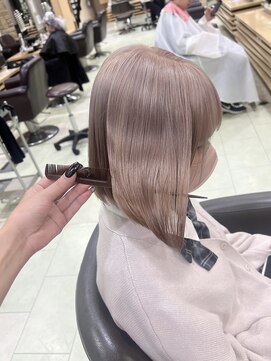 ゼスト 吉祥寺店(ZEST) 暖色ミルクティーベージュ/吉祥寺/籠倉