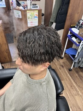 カミクウカンバイイシカワ(KAMIKUKAN by Ishikawa) ツイストパーマ