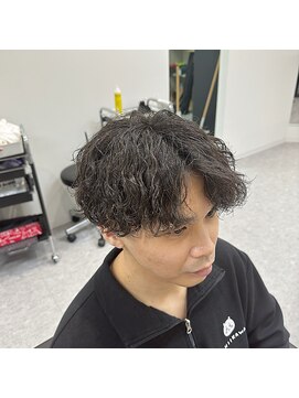 ブライト(BRIGHT) センターパート ツイストスパイラルパーマ