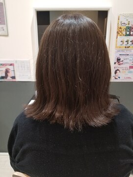 ビーズカラー イオンタウン米沢駅前店 つや髪！アッシュブラウン７トーン/4