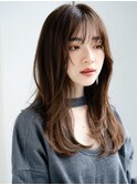 フェイスレイヤーハッシュカットぱっつん前髪くびれロングデジパ