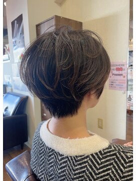 ヴィレッジ(Village) 小顔ショート