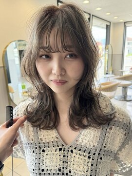 アースコアフュールボーテ 笛吹店(EARTH coiffure beaute) アッシュブラウン_レイヤーカット_ワンホンヘア_サイドバング