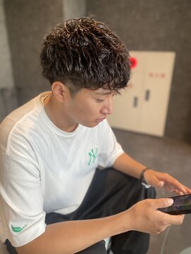 リルーア(RIRUA) メンズパーマ