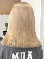 ウィコ 新宿(WICO)&nbsp;ホワイトミルクティー[新宿駅/外ハネボブ/ワイドバング/美髪]