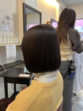 ミーテ(mi:te) ぱつっとボブ