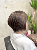 ショートボブ
