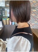 ショートは毛先の動きで質感をクリアに