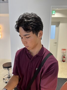 ガリカ 博多駅前(Gallica) くせ毛を活かしたメンズカット/黒髪