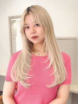 ララ モアナ(LaLa Moana) ブロンド・ハイトーンエクステ・立体感ロング・韓国風ヘア