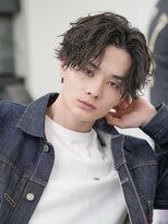 トゥルークリエイション 渋谷(True Creation SHIBUYA) MEN’S HAIR/サーフカール/刈り上げセンターパート/渋谷シャドウ