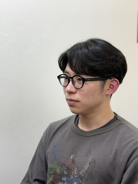 カズミ(KAZMI) 直毛男子におすすめの毛流れパーマ