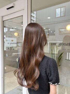コレル(KORELLE) 柔らかブラウンで叶えるナチュラルな抜け感カラー