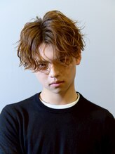 クアトログランシュ 水戸店(QUATRO×GranCieux)&nbsp;刈り上げシャドウセンターパート