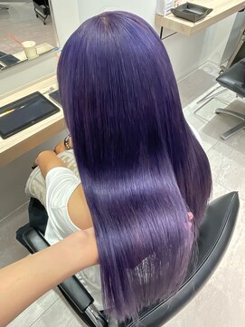 エレノア 新宿新南口(Eleanor) 透明感抜群ラベンダーカラー