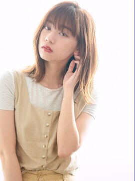 ヘアーサロン ラフリジー(Loufreasy) ツヤ感重視のベージュカラー【イルミナカラー】×くびれセミディ