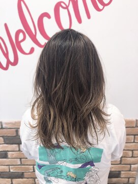 ルーツ(Root) バレイヤージュ ウイス グレージュネイビーカラー