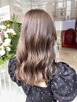 ラフランクリー(la frankly)&nbsp;20代30代/大人かわいい/透明感ショート/サラツヤロング