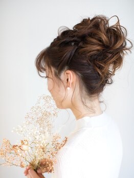 カーサ 祇園四条店(CASA)の写真/【ヘアセット¥1,980～】結婚式・二次会のヘアセットが大好評★大切な1日をプロのセットで素敵な思い出に♪