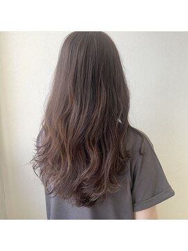 ファースト 泉中央店(first) ホワイトラベンダー/レイヤーロング/20代30代40代