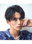 人気センターパート黒髪ツーブロック