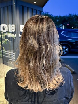 コルバース(COL BIRTH) 【COL BIRTH】バレイヤージュ　ペール系ベージュ