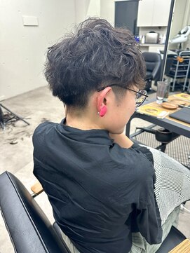 ヌークバイラヴェスト 四日市(neuk by lovest) 【似合わせカット】刈り上げショート×ふんわりパーマ