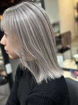 ラフ 難波店(LAFF) #黒髪#ボブルフ#ネビージュ#小顔#ワンレン