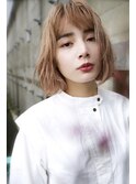【柏】くびれヘア外ハネ☆ミルクティーアッシュミディアムボブh