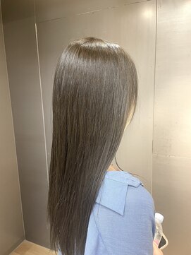 アパルトメント ジェシカ(l'appartement de Jessica) 透明感グレージュ