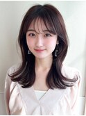 2wayバングでイメチェン！顔まわりレイヤーくびれヘアが人気◎