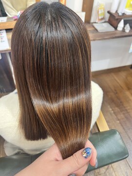 ル コワン ククー(Le coin coucou) 酸性ストレート