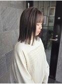 アッシュブラウン切りっぱなしロブ
