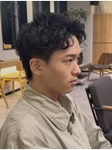 メンズヘアナチュラルパーマフェザーショートスパイキーショート