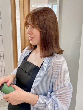 スート(suit.) ワンカラーでできるベージュカラー