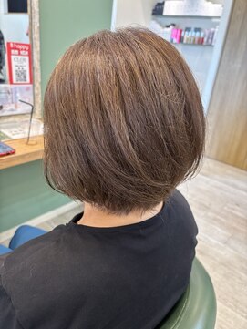 クロエバイラヴィズム 郡山さくら通り店(CLOE by LUVISM) 白髪ぼかしハイライト(ブリーチ無し)