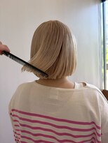 レミー(REMY)&nbsp;京都二条／ブロンド切りっぱなしボブ