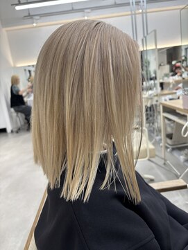 モリオフロムロンドン 大宮店(morio from London) ホワイトブロンド (村田)