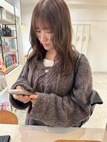 ヘアデザイン ソラ(Sola)&nbsp;大人可愛いゆるふわウェーブ巻き×透け感ベージュ艶カラー