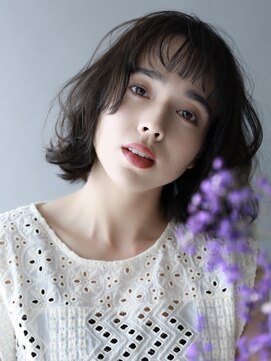 ザビー(THE B) 小顔ボブ